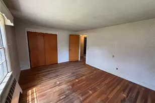 11 Terrace Dr, Bristol, RI 02809 - Photo 14