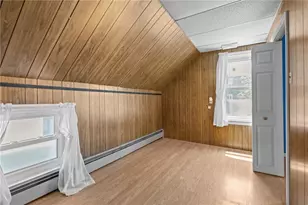 112 Owen Ave, Pawtucket, RI 02860 - Photo 16