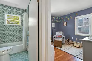 905 Bullocks Point Ave, East Providence, RI 02915 - Photo 28