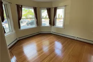 115 Keene St, Providence, RI 02906 - Photo 4