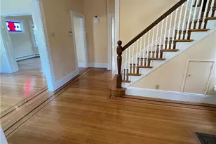 115 Keene St, Providence, RI 02906 - Photo 2