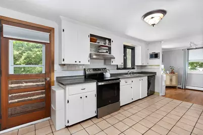 10 Johnnycake Lane, Portsmouth, RI 02871 - Photo 6