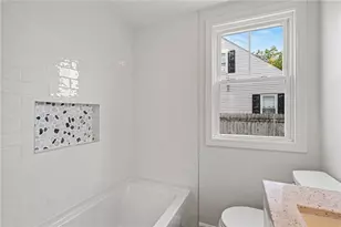 125 Olympia Ave, Pawtucket, RI 02861 - Photo 14