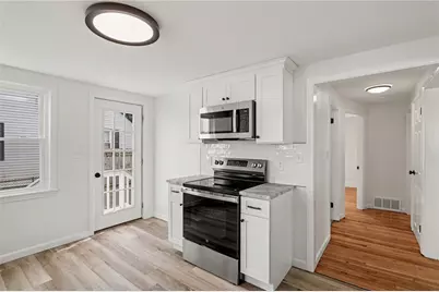 125 Olympia Avenue, Pawtucket, RI 02861 - Photo 4