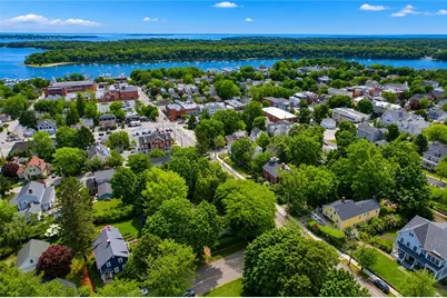 310 Spencer Av. 02818 Avenue, Warwick, RI 02818 - Photo 10
