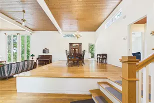 310 Spencer Av 02818 Ave, Warwick, RI 02818 - Photo 12