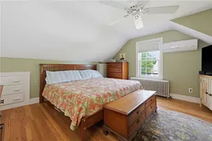 80 Circuit Dr, East Providence, RI 02915 - Photo 30