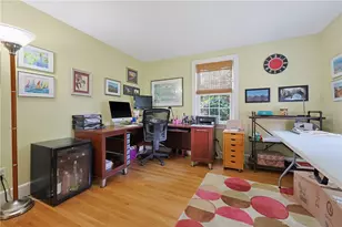 80 Circuit Dr, East Providence, RI 02915 - Photo 24