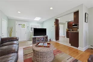 80 Circuit Dr, East Providence, RI 02915 - Photo 8