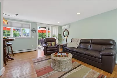 80 Circuit Drive, East Providence, RI 02915 - Photo 10