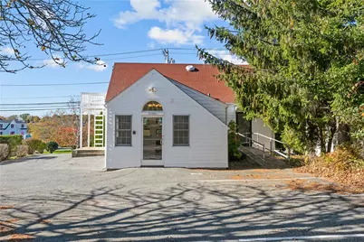 74 Valley Road, Middletown, RI 02842 - Photo 40