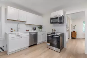 28 Young St, Newport, RI 02840 - Photo 1
