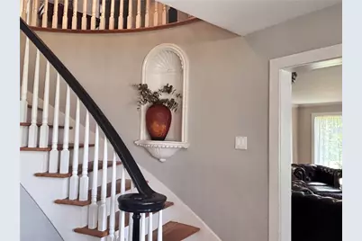 18 Ann Court, Cranston, RI 02921 - Photo 4