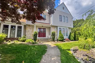 18 Ann Ct, Cranston, RI 02921 - Photo 1
