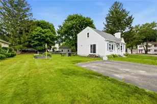 21 Portland St, Lincoln, RI 02838 - Photo 42