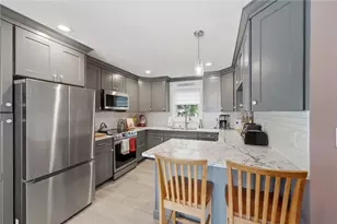 21 Portland St, Lincoln, RI 02838 - Photo 16
