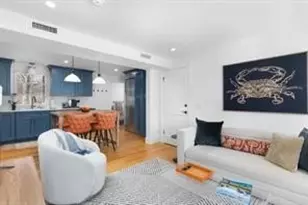 17 Willow St, Newport, RI 02840 - Photo 2