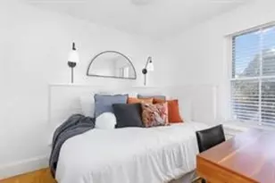 17 Willow St, Newport, RI 02840 - Photo 14