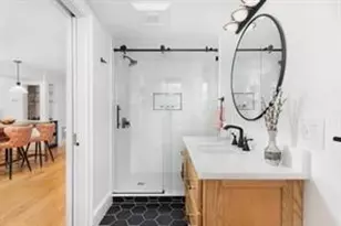 17 Willow St, Newport, RI 02840 - Photo 12