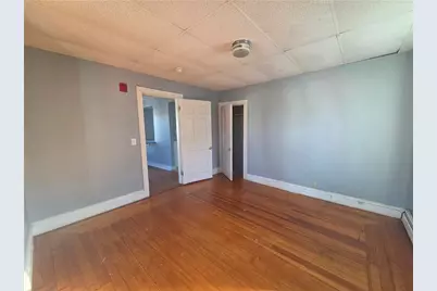 2 Gansett Avenue, Cranston, RI 02920 - Photo 6