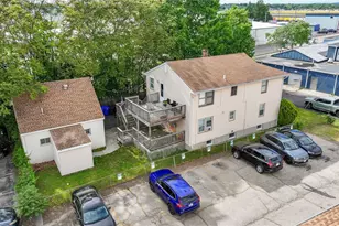 3 Benedict St, Pawtucket, RI 02861 - Photo 12