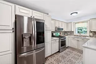 143 Oak Park Dr, North Providence, RI 02904 - Photo 4