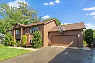 1164 Scituate Ave, Cranston, RI 02921 - Photo 2