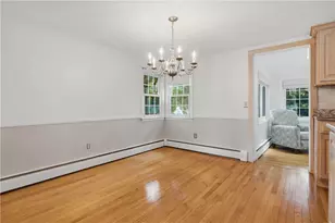 10 Sprague St, Cumberland, RI 02864 - Photo 8