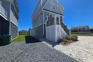9 Arbeth Rd, Narragansett, RI 02879 - Photo 4