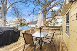 211 Woodbine St, Cranston, RI 02910 - Photo 8