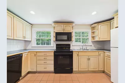 24 Sweet Fern Drive, Cranston, RI 02921 - Photo 6