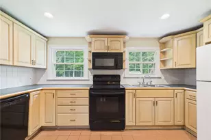 24 Sweet Fern Dr, Cranston, RI 02921 - Photo 6