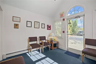 74 Valley Rd, Middletown, RI 02842 - Photo 4