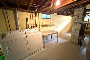 83 Crestwood Ct, Cumberland, RI 02864 - Photo 20