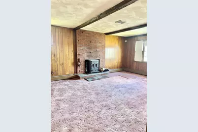 24 Jacqueline Drive, Providence, RI 02909 - Photo 2