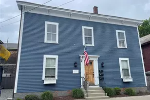 35 Elm St, Newport, RI 02840 - Photo 1