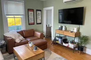 35 Elm St, Newport, RI 02840 - Photo 14