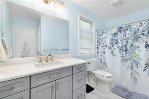 40 Lakeworth Ave, Narragansett, RI 02882 - Photo 22