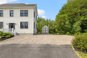40 Lakeworth Ave, Narragansett, RI 02882 - Photo 6