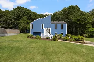 8 Birchwood Ln, Coventry, RI 02816 - Photo 2