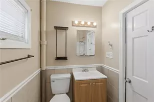 12 Grove St, West Warwick, RI 02893 - Photo 18