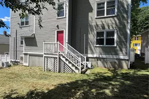 101 Grand View St, Providence, RI 02906 - Photo 22
