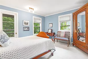 300 Kenyon Ave, South Kingstown, RI 02879 - Photo 18