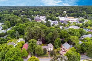 300 Kenyon Ave, South Kingstown, RI 02879 - Photo 36