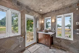 683 Neck Rd, Tiverton, RI 02878 - Photo 28