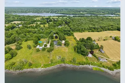 683 Neck Road, Tiverton, RI 02878 - Photo 4