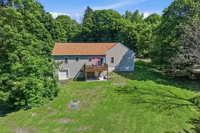 585 East Avenue, Burrillville, RI 02830 - Photo 42