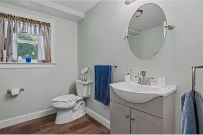 585 East Avenue, Burrillville, RI 02830 - Photo 14