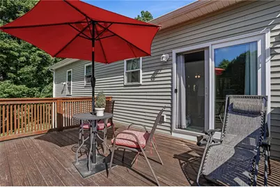 585 East Avenue, Burrillville, RI 02830 - Photo 22