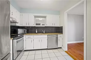 196 Old River Rd, Lincoln, RI 02865 - Photo 6